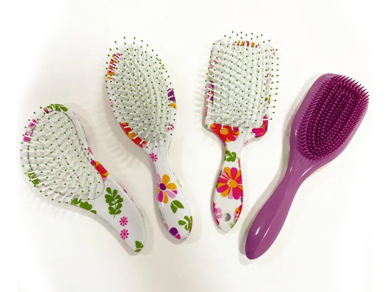 ผู้หญิง Detangling พลาสติกนวดหนังศีรษะ Air Cushion แปรงผม