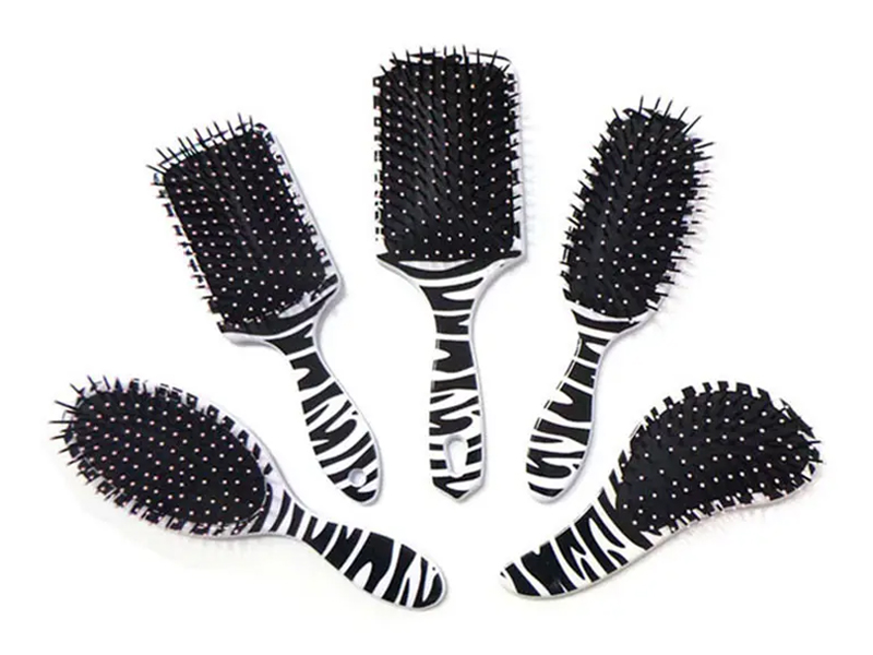 แปรงผมพลาสติก Detangling Paddle Deman